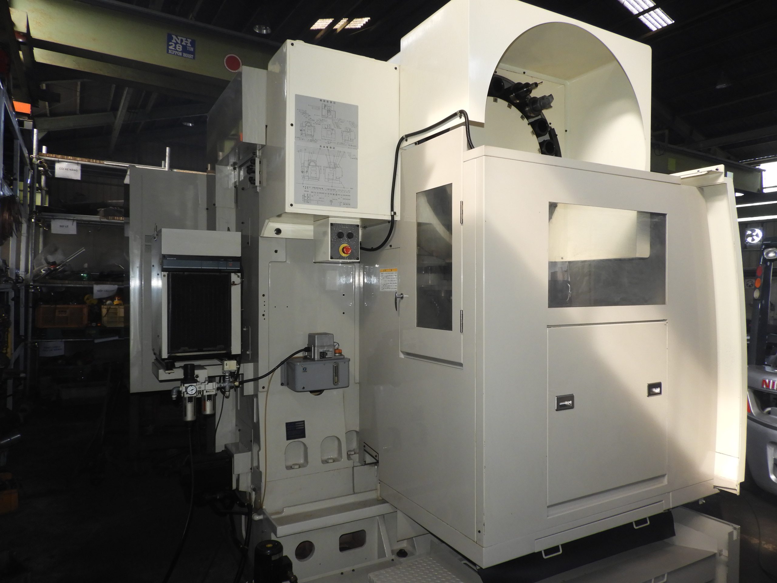 MÁY GIA CÔNG PHAY ĐỨNG CNC OKUMA & HOWA MILLAC M-511V