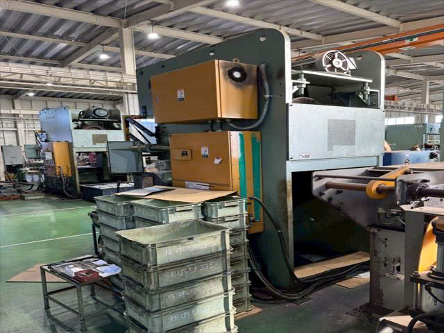 Máy dập cơ khí Amada TPL-150 (1997)